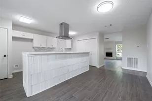 11805 Southlake Dr, Houston, TX 77077 - Photo 6