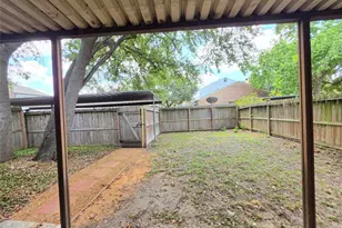 11805 Southlake Dr, Houston, TX 77077 - Photo 16