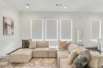 4816 Martin Oaks Lane, Houston, TX 77018 - Photo 10