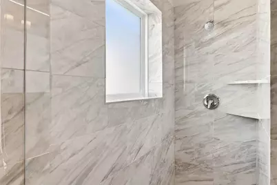 4816 Martin Oaks Lane, Houston, TX 77018 - Photo 32
