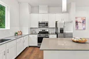 4816 Martin Oaks Ln, Houston, TX 77018 - Photo 18