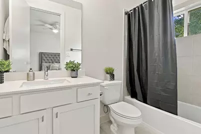 4816 Martin Oaks Lane, Houston, TX 77018 - Photo 36