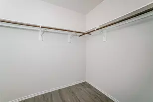 415 Brushback Dr, Huntsville, TX 77320 - Photo 8