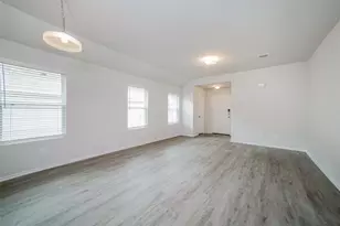 415 Brushback Dr, Huntsville, TX 77320 - Photo 4