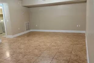 621 21st St, Galveston, TX 77550 - Photo 8
