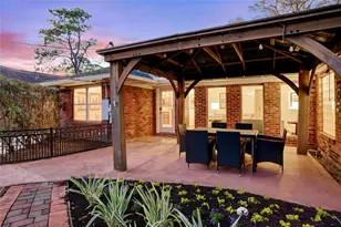 4311 McDermed Dr, Houston, TX 77035 - Photo 22