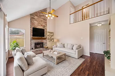 2922 Cotton Stock Drive, Sugar Land, TX 77479 - Photo 8