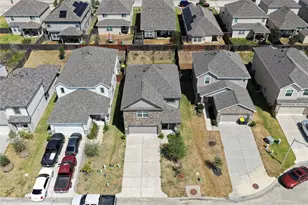 3703 Cub Dr, Conroe, TX 77301 - Photo 2