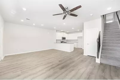 8034 Scanlan Trace, Missouri City, TX 77459 - Photo 2