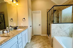 3051 Kathryn Oaks Ln, Spring, TX 77386 - Photo 10