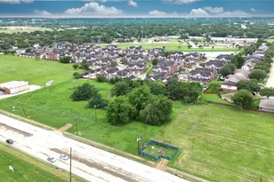 2218 B F Terry Blvd, Rosenberg, TX 77471 - Photo 1