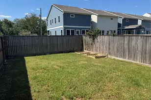 3401 Delhi St, Houston, TX 77022 - Photo 10