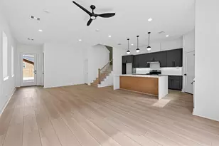 951 Highland Lgt Ln, Houston, TX 77091 - Photo 6