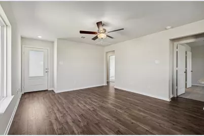 10410 Red Cardinal Drive, Cleveland, TX 77328 - Photo 4