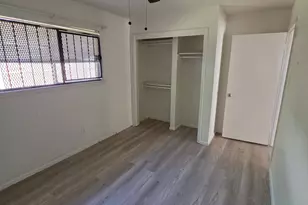 4749 E Ridge Creek Dr, Houston, TX 77053 - Photo 8