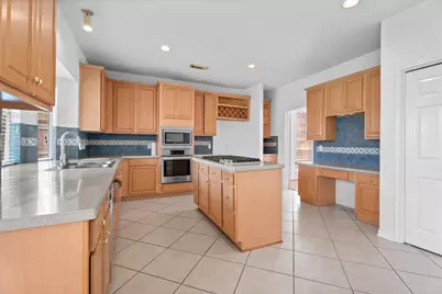9218 Memorial Pines Way, Spring, TX 77379 - Photo 12