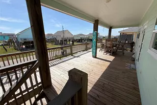 2291 Lobster, Crystal Beach, TX 77650 - Photo 4