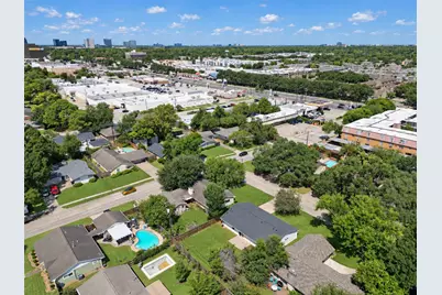 9419 Val Verde Street, Houston, TX 77063 - Photo 32