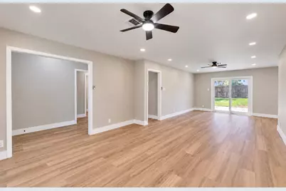 9419 Val Verde Street, Houston, TX 77063 - Photo 6
