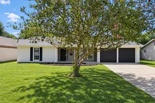 9419 Val Verde St, Houston, TX 77063 - Photo 1
