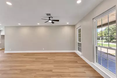 9419 Val Verde Street, Houston, TX 77063 - Photo 4