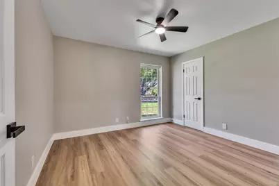 9419 Val Verde Street, Houston, TX 77063 - Photo 20