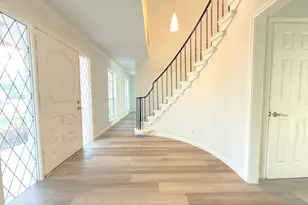 5926 Queensgate Dr, Houston, TX 77066 - Photo 6