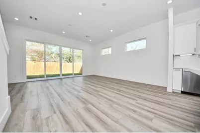 7012 & 7014 Saint Augustine Street, Houston, TX 77021 - Photo 16