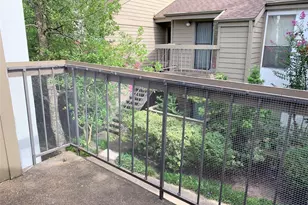 10049 Westpark Dr, Houston, TX 77042 - Photo 32