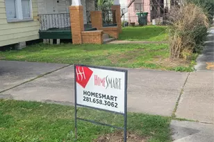 2703 Cochran, Houston, TX 77009 - Photo 2