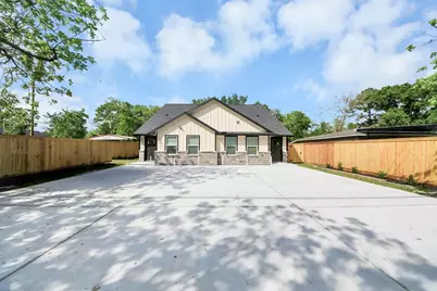 7066 Villa Street #A, Houston, TX 77061 - Photo 38