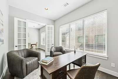 1224 Murrayhill Drive, Houston, TX 77043 - Photo 16