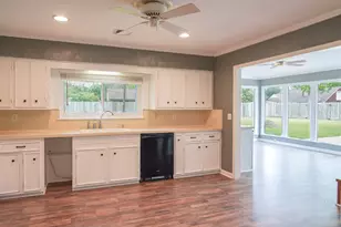 115 Neal Rd, Wharton, TX 77488 - Photo 8