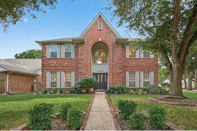 2431 Parkwood Lane Lane, Sugar Land, TX 77479 - Photo 1