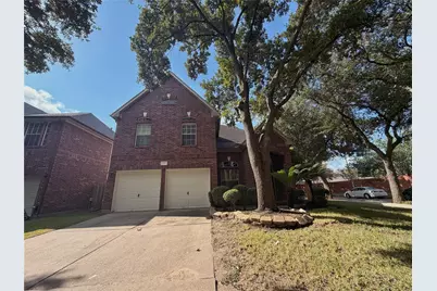 3110 Waters View Drive, Sugar Land, TX 77478 - Photo 2
