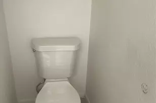 1826 Port O' Call St, Tiki Island, TX 77554 - Photo 8