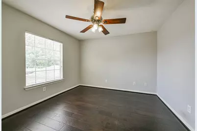 3223 Pleasant Cove Court, Houston, TX 77059 - Photo 22