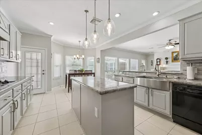 13902 Mill Garden Court, Houston, TX 77059 - Photo 20