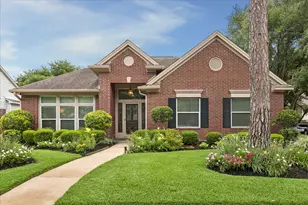 13902 Mill Garden Ct, Houston, TX 77059 - Photo 1
