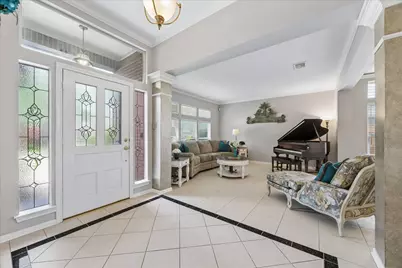 13902 Mill Garden Court, Houston, TX 77059 - Photo 8