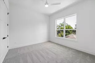 1421 E 36th St, Houston, TX 77022 - Photo 20