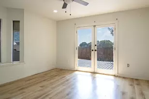 2106 Guinevere St, Arlington, TX 76014 - Photo 14