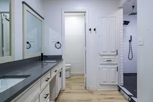 2106 Guinevere St, Arlington, TX 76014 - Photo 10