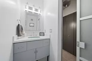 1005 S Shepherd Dr, Houston, TX 77019 - Photo 12