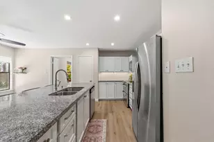 24 Gannet Hollow Pl, The Woodlands, TX 77381 - Photo 18