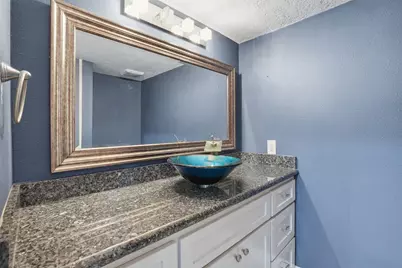 18024 Starboard Drive, Houston, TX 77058 - Photo 10
