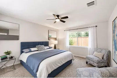 12703 Redfern Drive, Houston, TX 77048 - Photo 14
