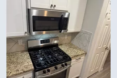 156 Camelot Place Court, Conroe, TX 77304 - Photo 10