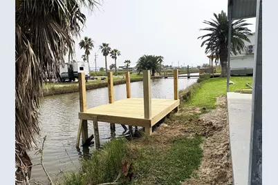 1176 N Tinkle Lane, Crystal Beach, TX 77650 - Photo 4