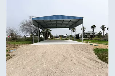 1176 N Tinkle Lane, Crystal Beach, TX 77650 - Photo 10